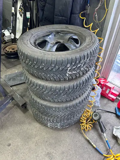 Nokian Hakkapeliitta 10 SUV Studded Winter Tires + Toyota Rims Price: $650 OBO Selling a complete se...