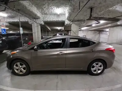 Reliable and fuel efficient vehicle runs smoothly.