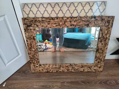 Mirror decor 