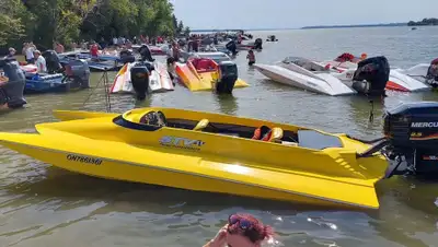 2000 triad river rocket mod vp 225 promax (rev box +1k rpm) 15 inch offshore mid smooth back 15 amp...