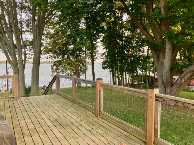 Waterfront Vacation Rental - Overlooking Sandbanks in Ontario in Canada - Image 7