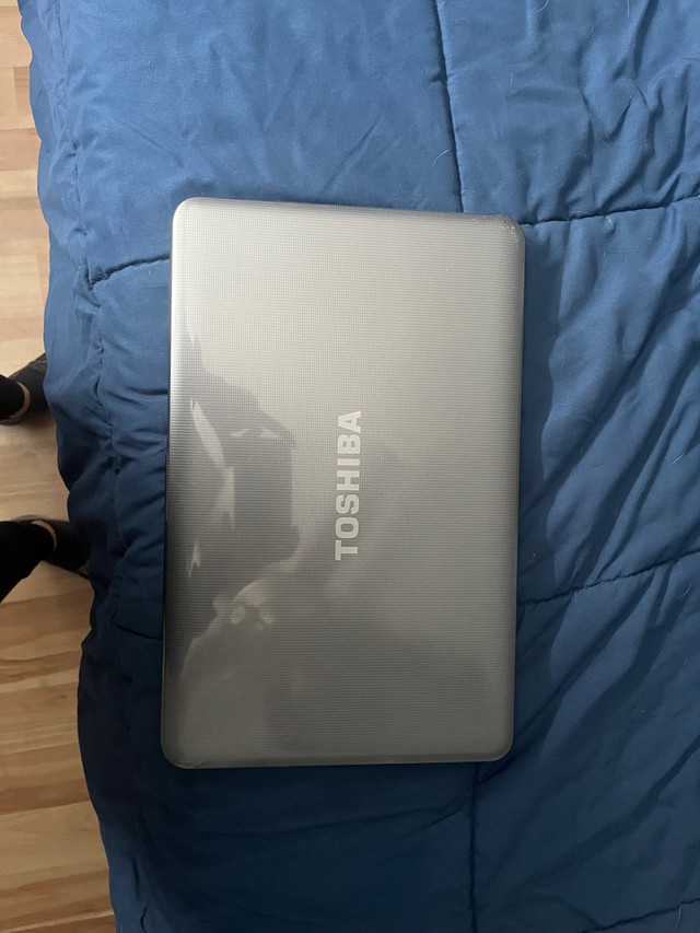 Toshiba laptop in Laptops in Saskatoon
