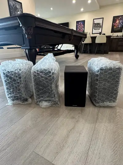 Paradigm Atom Monitor S7 speakers set of 4 , View more