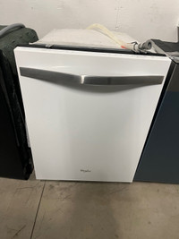  Whirlpool, white dishwasher With stainless inside