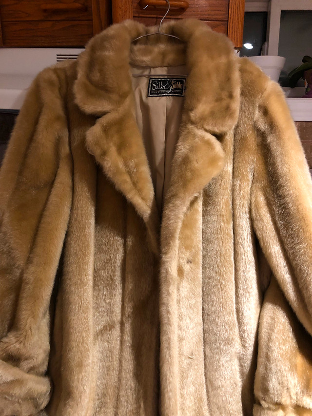 Silk and Sable fur long coat in Women's - Tops & Outerwear in Oakville / Halton Region