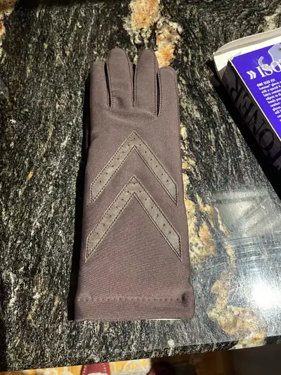 Women’s  Isotoner gloves, View more