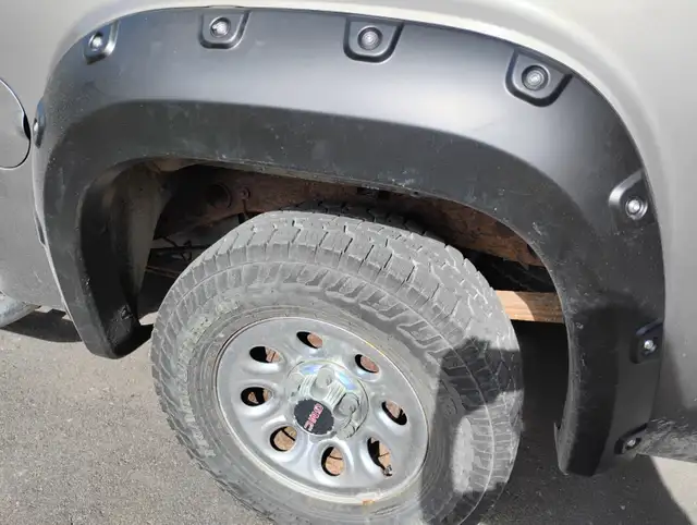 Fender  Flares in Other Parts & Accessories in Renfrew - Image 2