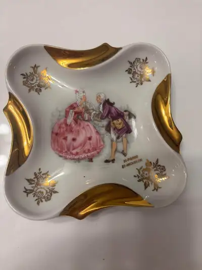 Vintage Limoges porcelain ashtray/trinket dish made in France, View more