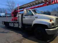 CRANE TRUCK FOR SALE - REDUCED PRICE