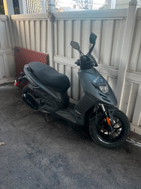 Scooter a Vendre