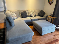 Fauteuil sectionnel + Ottoman carré / Sectional sofa