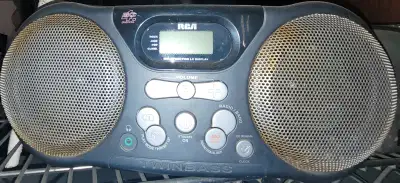 RCA radio. Cd player. ( untested). Lot FWN41G5ste PLEASE read the ad carefully My name - My name is...