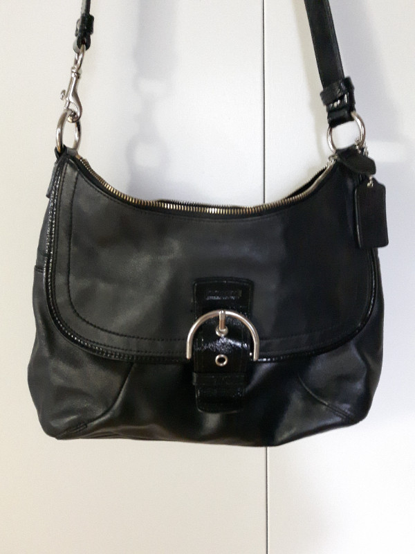 Authentic  Black Coach Purse in Women's - Bags & Wallets in City of Toronto - Image 2