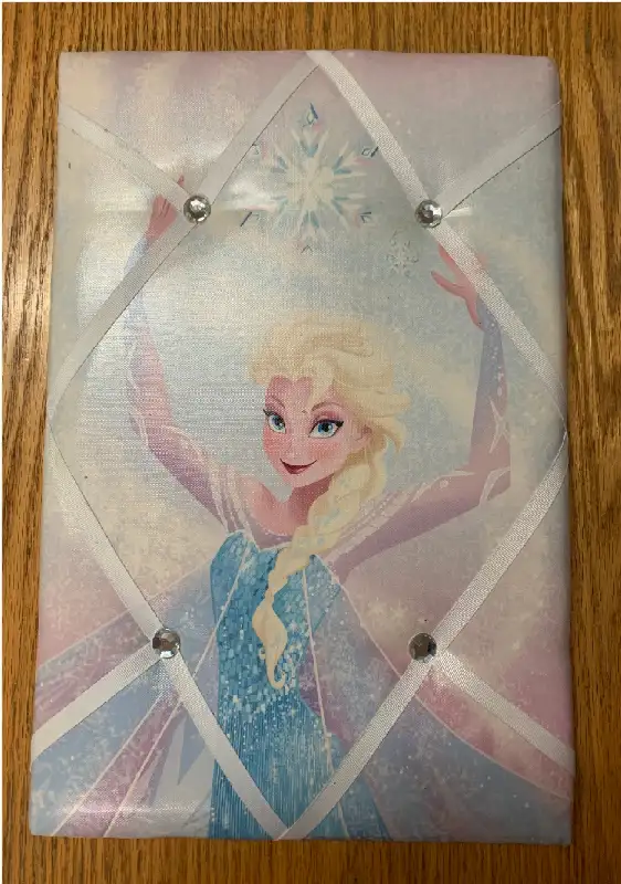 Frozen Picture Plaque Wall Decoration 11 x 16 in - $15 in Home Décor & Accents in Ottawa - Image 2