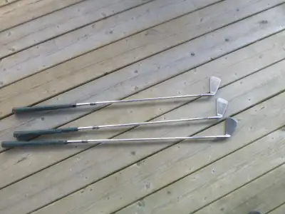 Golf clubs - Irons - left handed - 3, 9, pitching wedge - Tr, View more