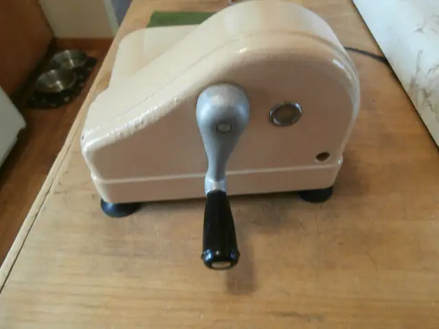 Rug Hooking Cutter Bliss #3 Blade in Hobbies & Crafts in Bridgewater - Image 4