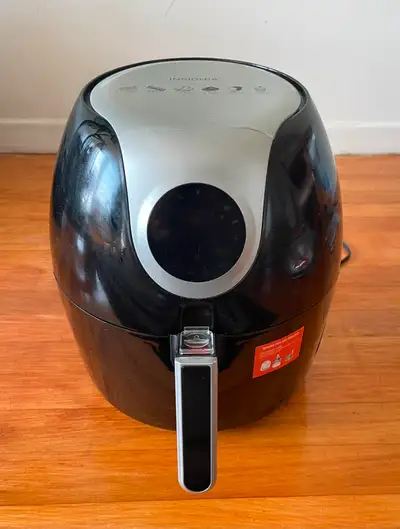 Insignia Air Fryer - 5L/5.28QT, View more