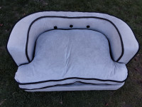 Pet bed/couch by Enchanted Home Pet