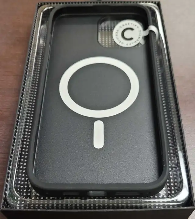 MIRROR CASE FOR 13 PRO MAX, MAGSAFE COMPATIBLE, BLACK EVIL TEDDY in Cell Phone Accessories in Mississauga / Peel Region - Image 3