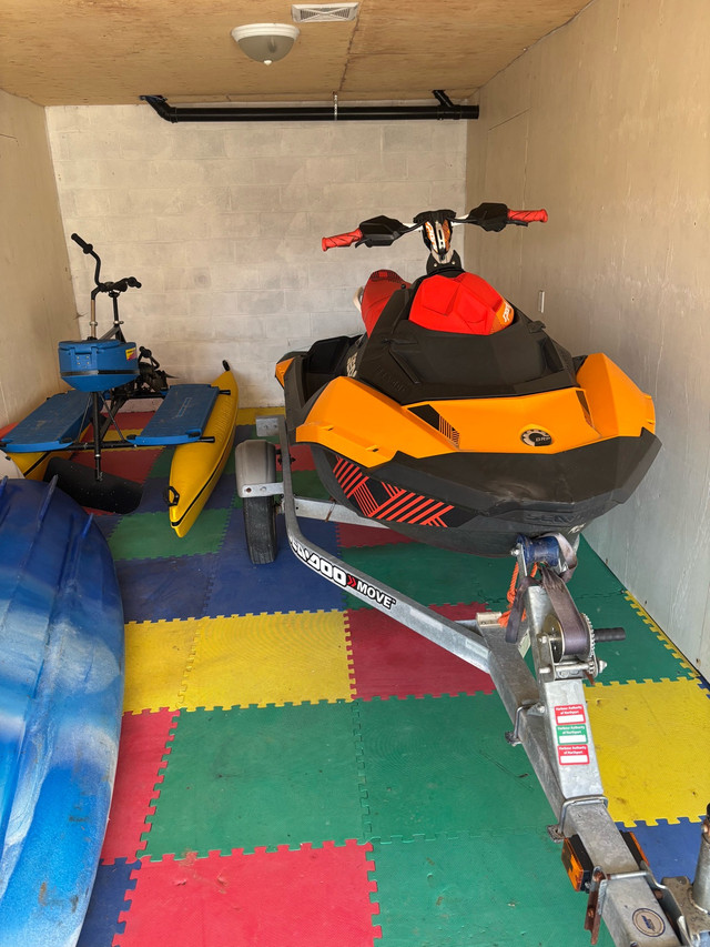 $7995 2019 seadoo trixxs 3 up low hrs  in Personal Watercraft in Yarmouth