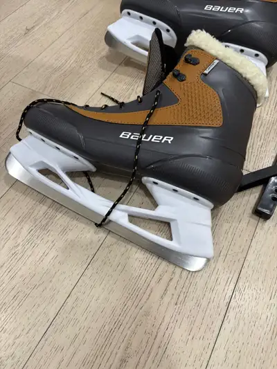 BAUER UNISEX ICE SKATES SIZE 12, View more