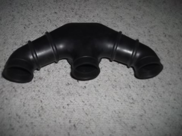 1976  Kawasaki KH500  Air Intake Boot Manifold  -   NEW in Other in City of Toronto - Image 3