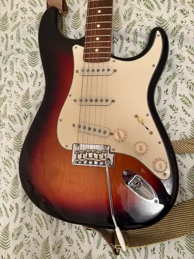 Fender Player Sunburst Stratocaster Electric Guitar, View more