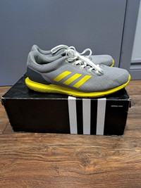 Adidas Cosmic 1.1 m - Size 8