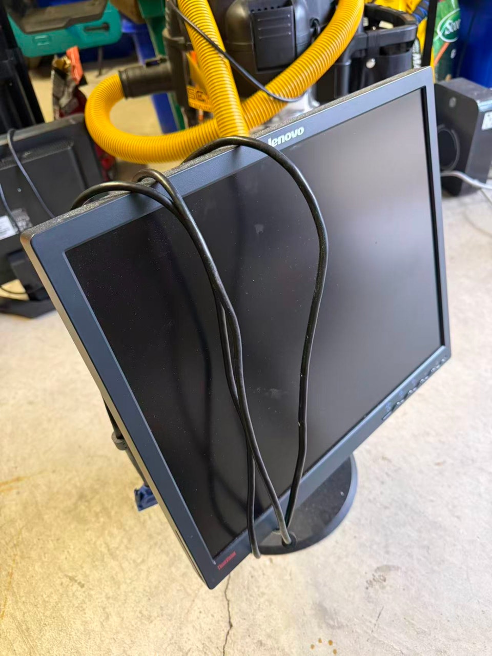 5 Computer Monitors – Fully Working – $9 Each | Monitors | Markham ...