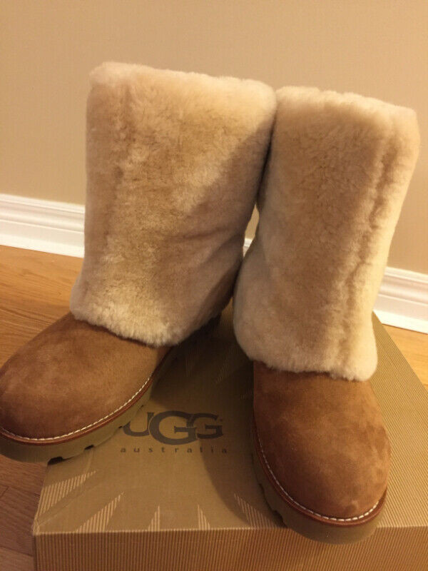 UGG Classic Short Fluff Boot - Women/Size 11- Camel Colour - NEW in Women's - Shoes in Mississauga / Peel Region