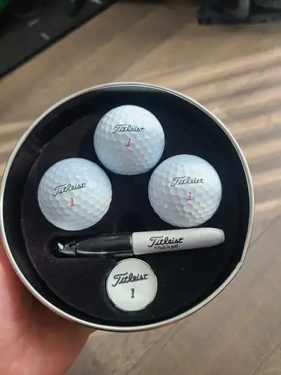 Titleist ProV1x Golf Ball Gift Set, View more