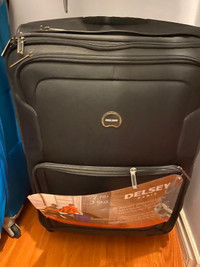 New Delsey Medium size Luggage