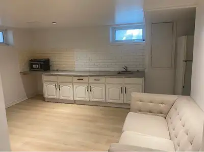 bachelor apartment for rent $980