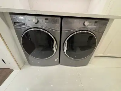 whirlpool washer and Dryer, View more