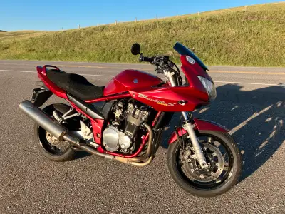2006 Suzuki Bandit 1200S. Great shape, runs great. New front tire, rear good. New chain and sprocket...