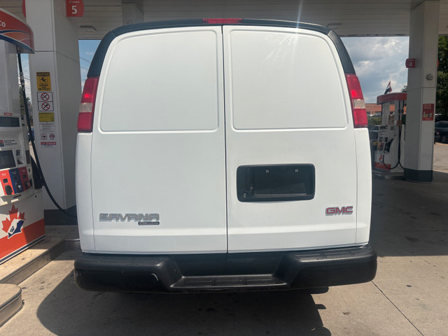 2013 GMC Savanna 3500 Extended  in Cars & Trucks in City of Toronto - Image 4