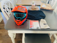 Troy Lee dirt bike helmets for kids youth medium