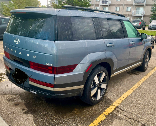 Hyundai Santa fe in Cars & Trucks in Edmonton - Image 4