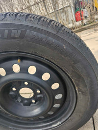 Winters tire Michelin 225/65 R 75 rims semi new