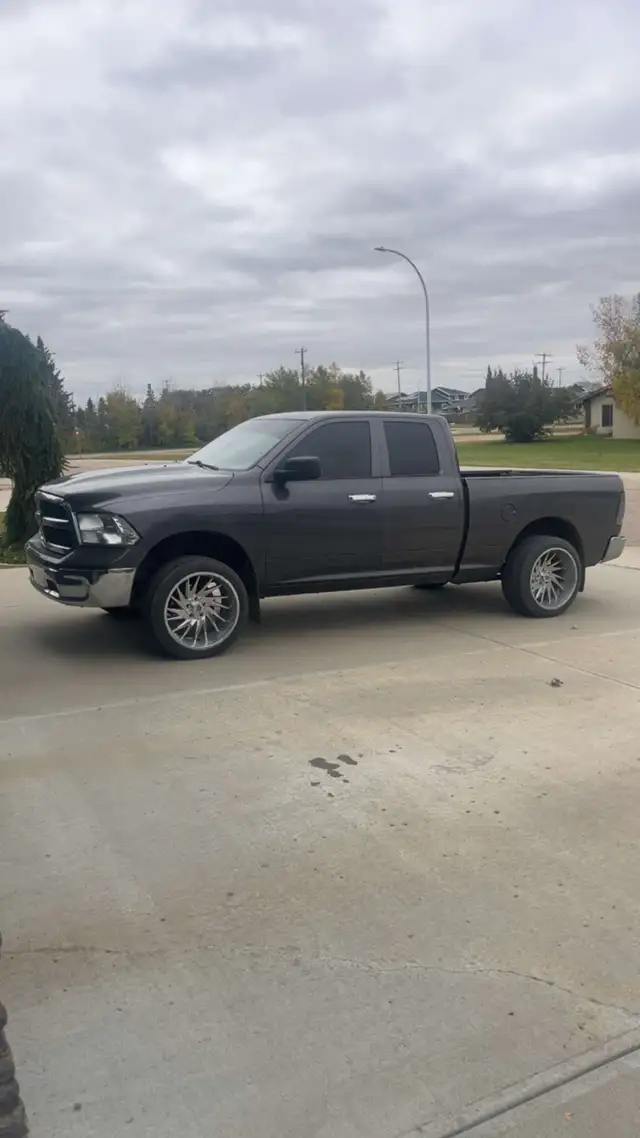 2014 ram 1500586915437589319683