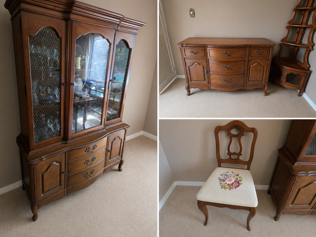 (Reduced price)  Antique dining set; hutch, buffet, display cab in Dining Tables & Sets in City of Toronto - Image 3