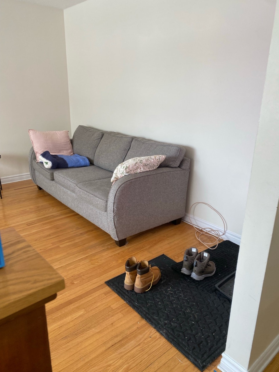 Room  for a rent  female only 5