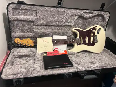 2020 Fender American Professional II Stratocaster Olympic White, View more