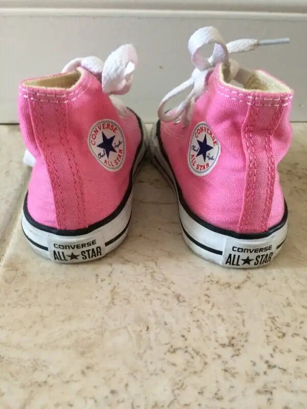 Many Girls Shoes (sizes 2 - 9) in Kids & Youth in Cambridge - Image 5