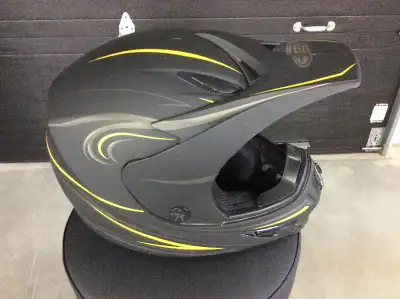 Casque motocross GMax 37 X Couleur noir avec lignes jaunes et gris Approuver DOT Grandeur XSmall Trè...