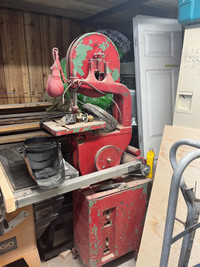 Solid iron bandsaw
