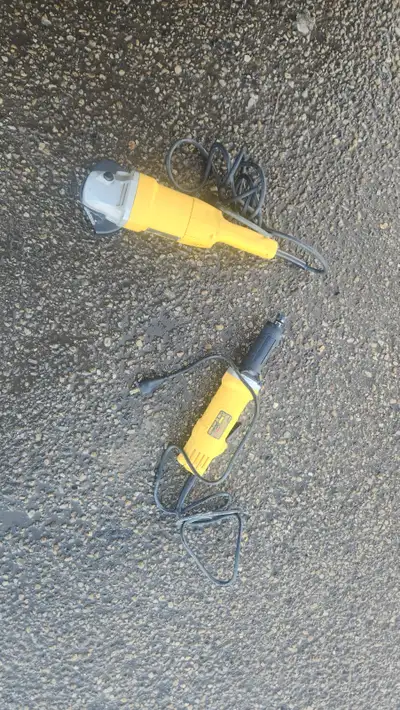 dewalt die grinder 145 dewalt 5 "grinder 110 both 230$$, View more