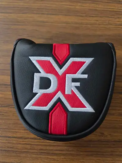 1. Odyssey DFX Mallet Cover (Velcro) Brand New Condition $20 2. Odyssey Blade Cover(Velcro) Brand Ne...