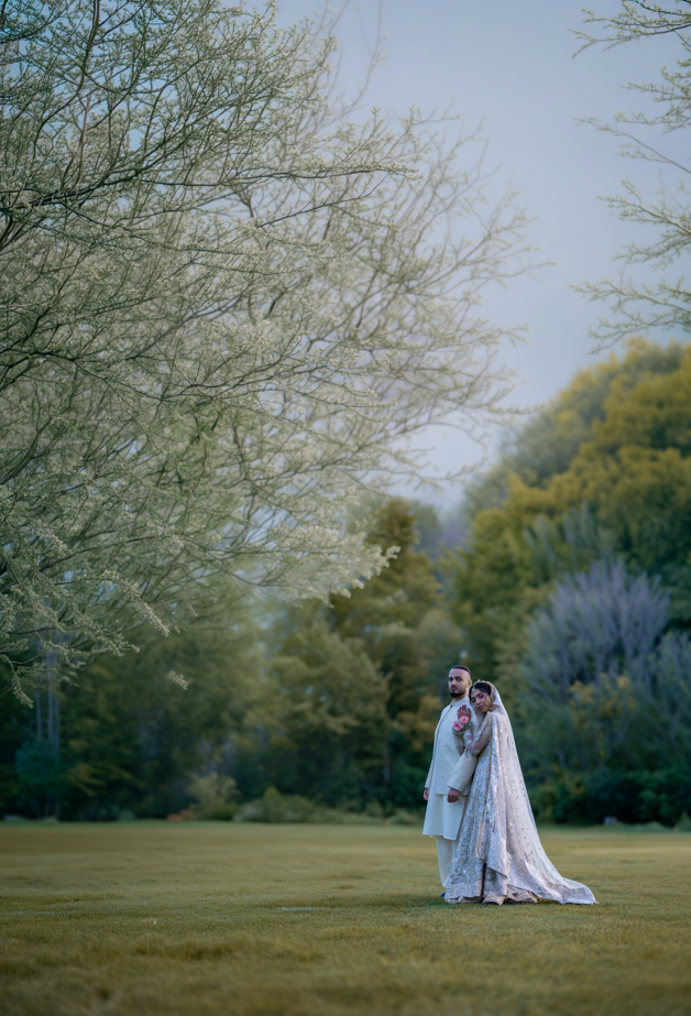 Professional Photographer - Capturing Life's Best Moments | Book