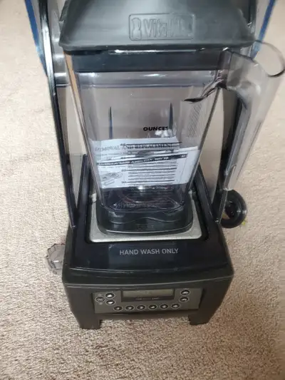 Used only a handful of times in home setting. Replacement cost $2500 Letting go $300 !. Serious inqu...